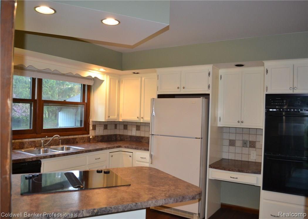 3411 Merwin Road Lapeer, MI 48446 - Photo 24 of 36 DSC_0425 (2).JPG
