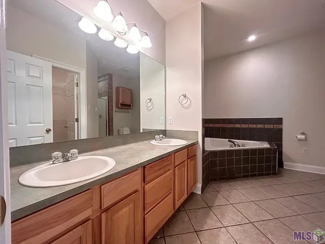 $1,500 | 12332 Pineview Lane, Ponchatoula, LA 70454