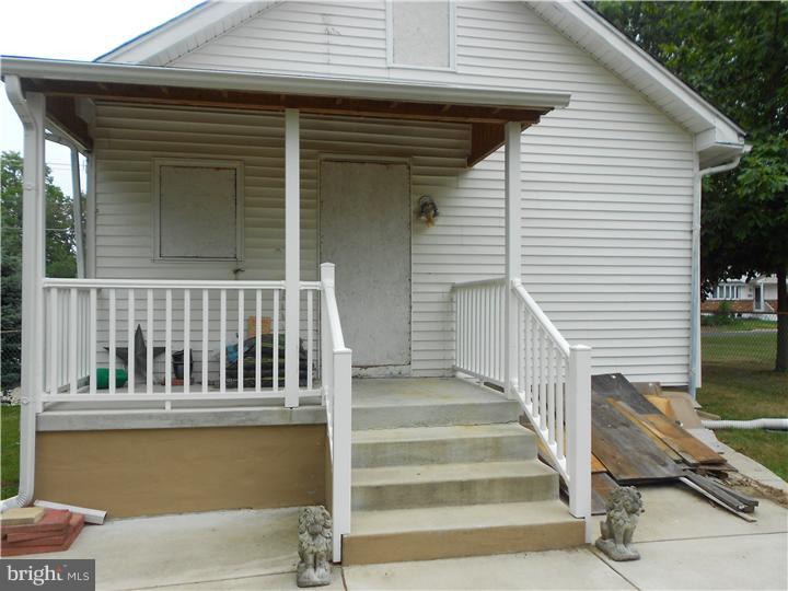 8445 Haines Road Pennsauken, NJ 08110 - Photo 4 of 6