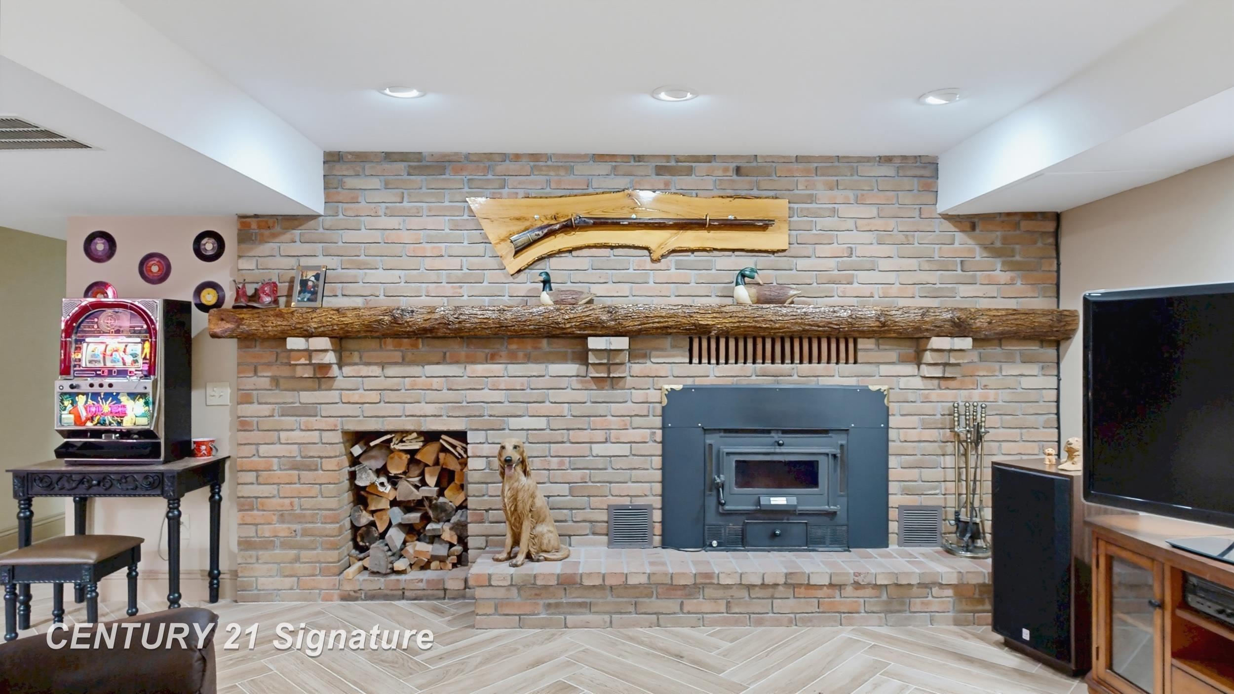 10463 North Woodbridge Road Wheeler, MI 48662 - Photo 34 of 68 Gallery Image 34