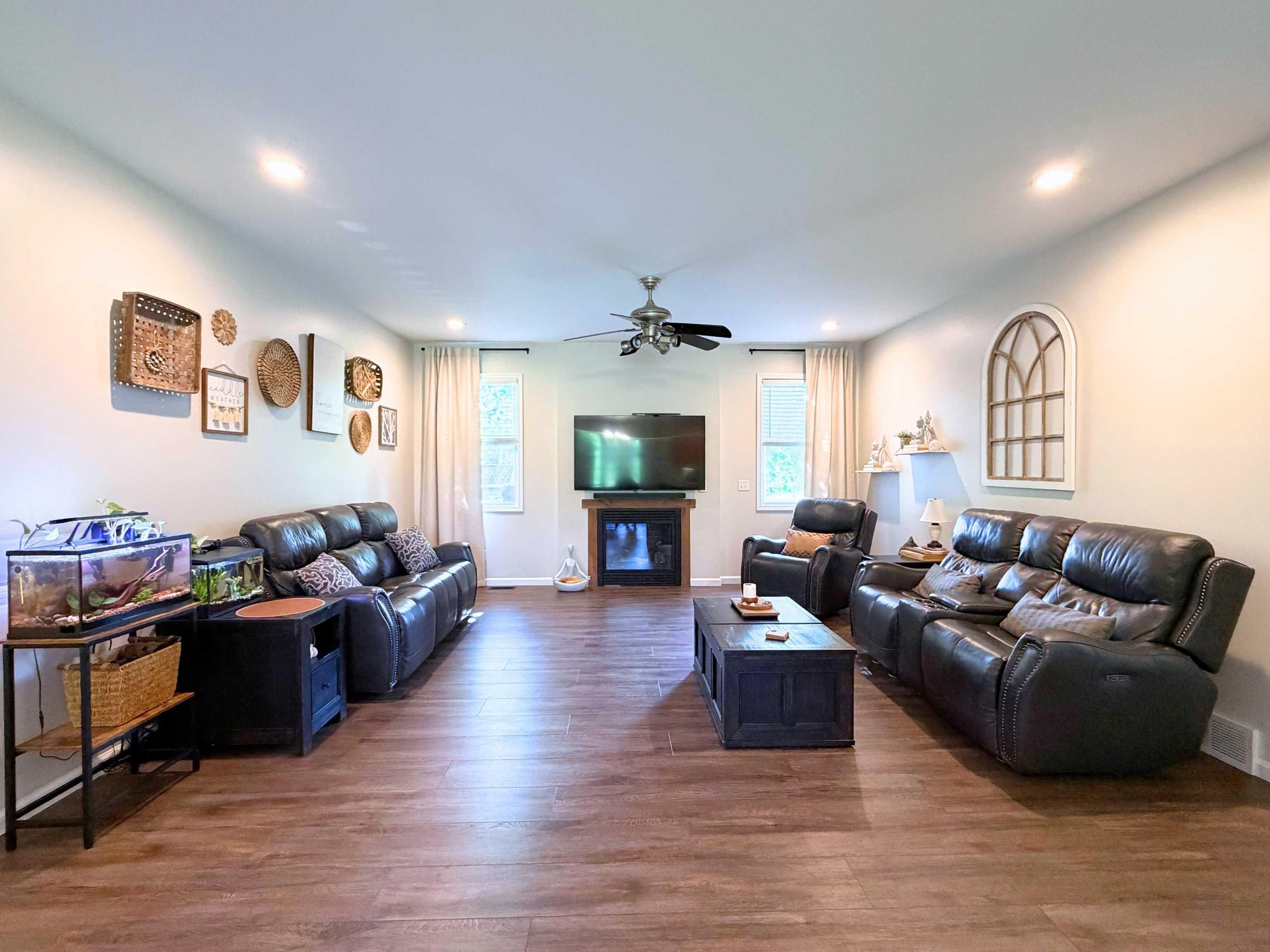 3520 Farrand Road Clio, MI 48420 - Photo 11 of 61 50212506-5a378b79-c51a-430a-b544-720dbb9dea7e.JPG