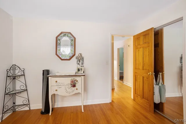 $280,000 | 213 Euclid Drive, Manlius, NY 13066