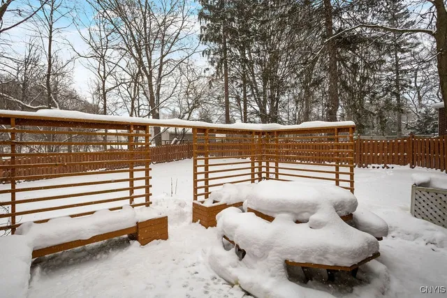 $280,000 | 213 Euclid Drive, Manlius, NY 13066