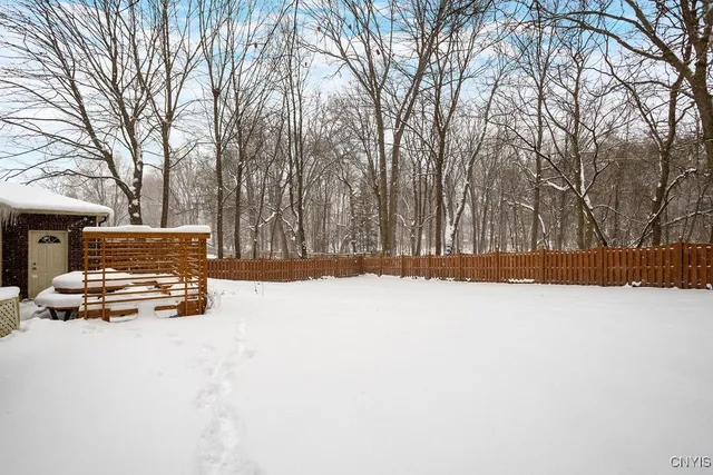 $280,000 | 213 Euclid Drive, Manlius, NY 13066