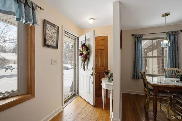 $280,000 | 213 Euclid Drive, Manlius, NY 13066