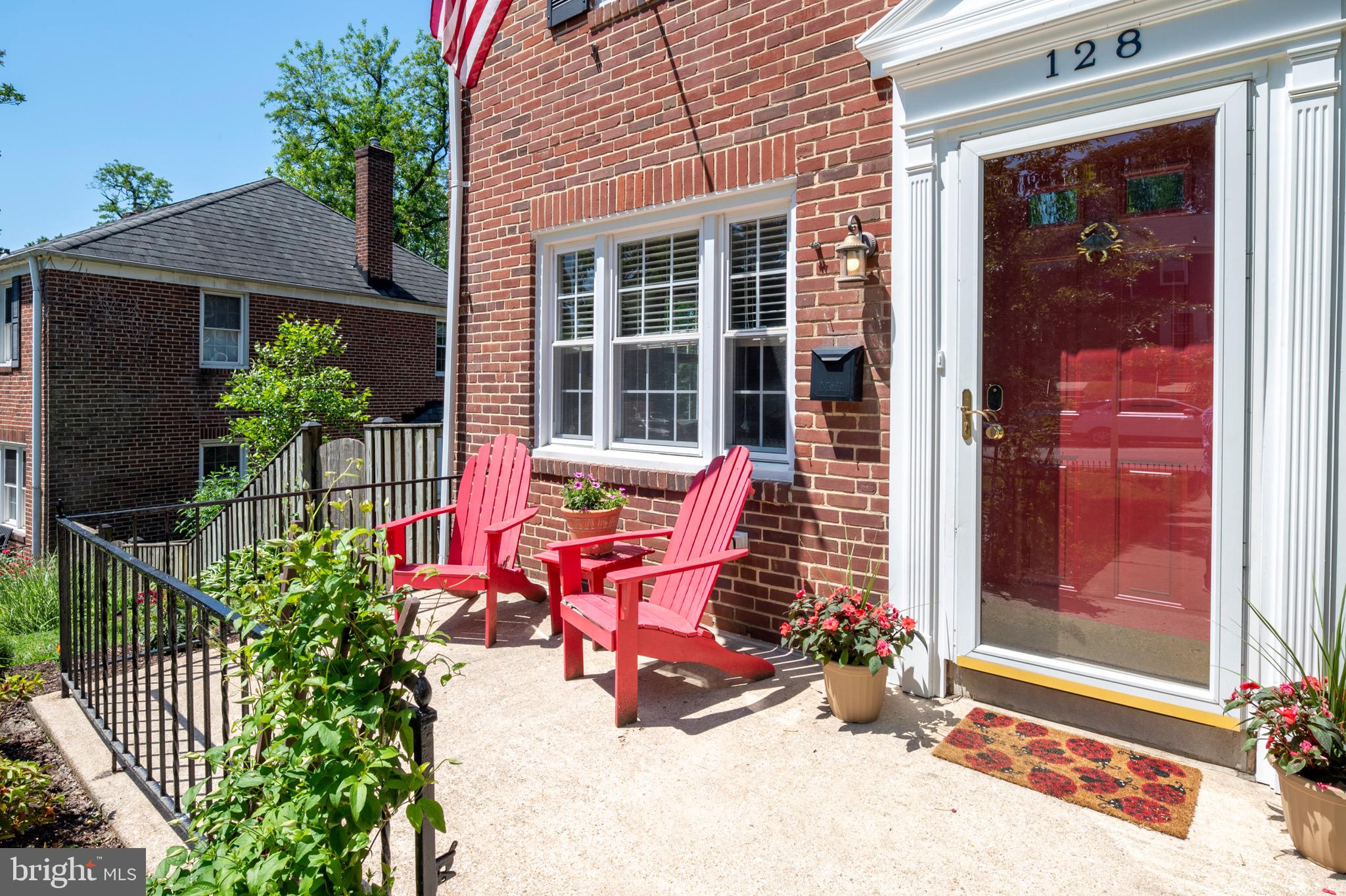 128 Stanmore Road Baltimore, MD 21212 - Photo 5 of 47