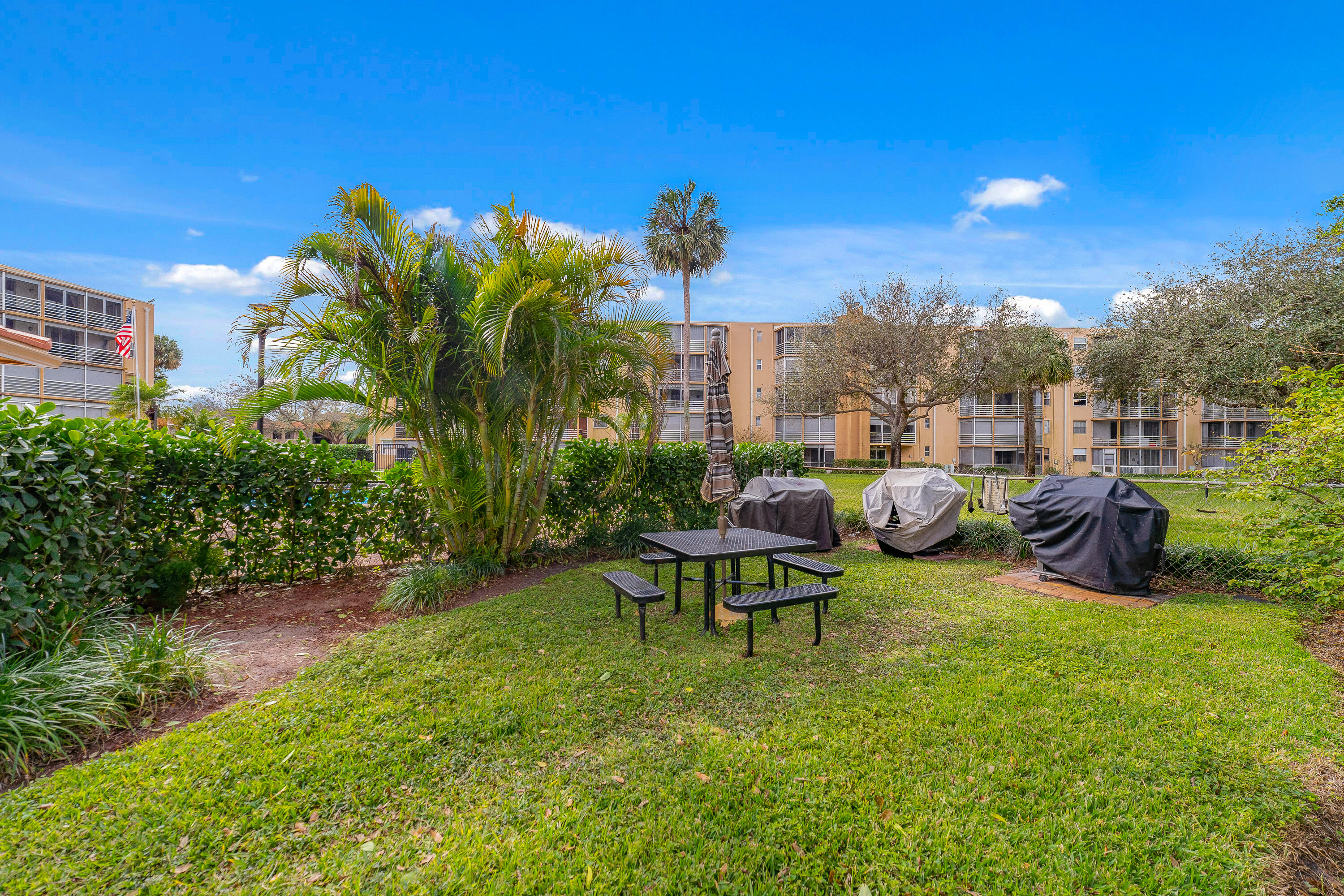 5301 Northwest 2nd Avenue, Unit PHE Boca Raton, FL 33487 - Photo 22 of 24 _DSC9283