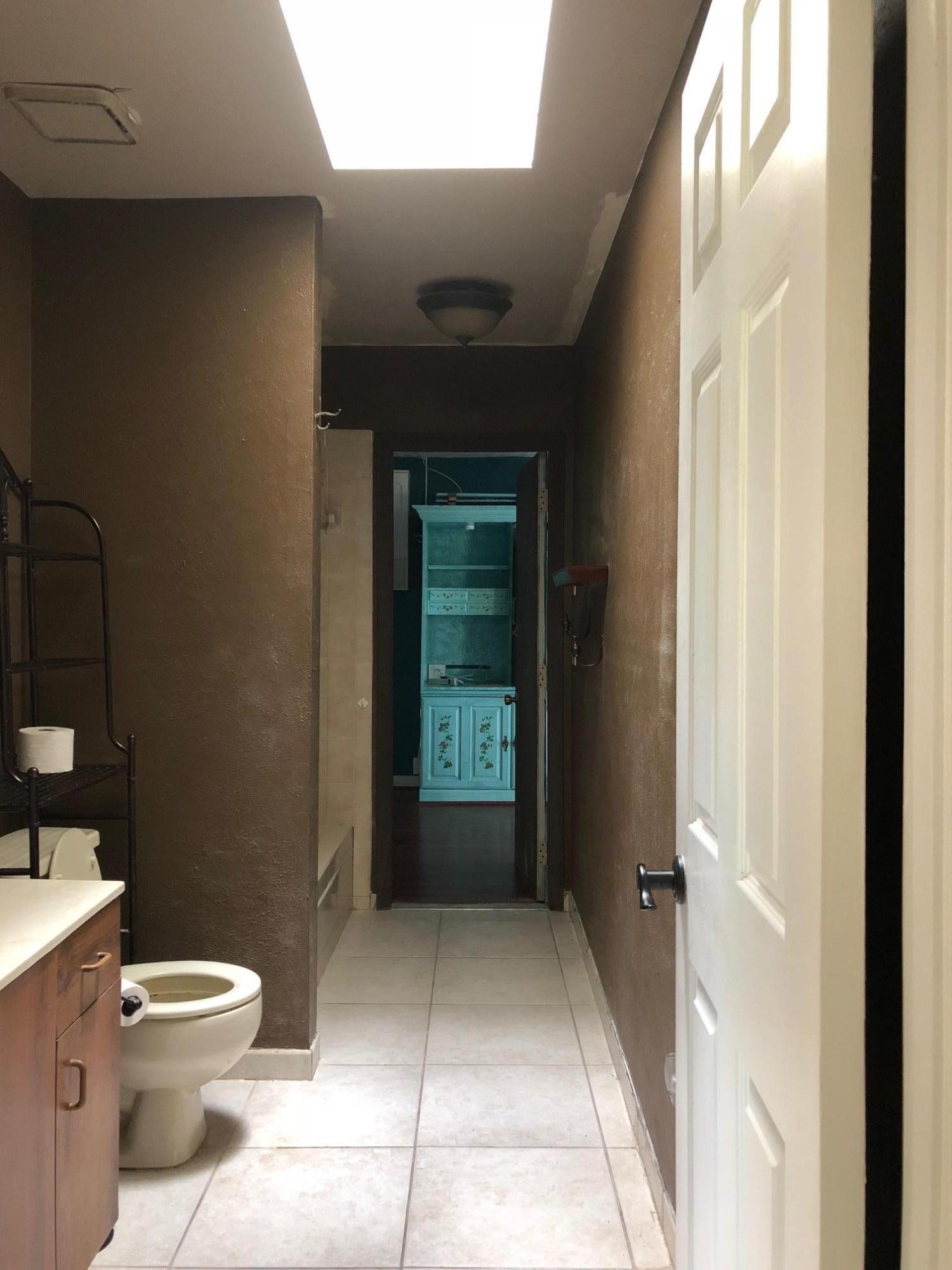 536 Southwest Undallo Road Port St. Lucie, FL 34953 - Photo 8 of 14 IMG_2650