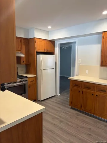 $4,495 | 3134 Ward Lane, Wantagh, NY 11793