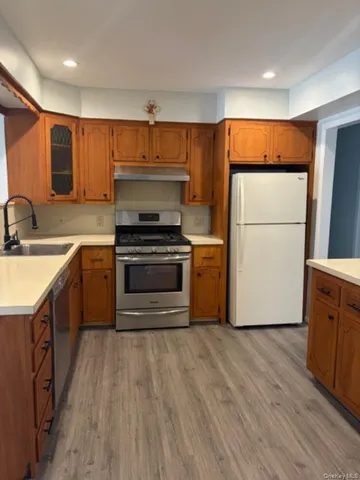 $4,495 | 3134 Ward Lane, Wantagh, NY 11793