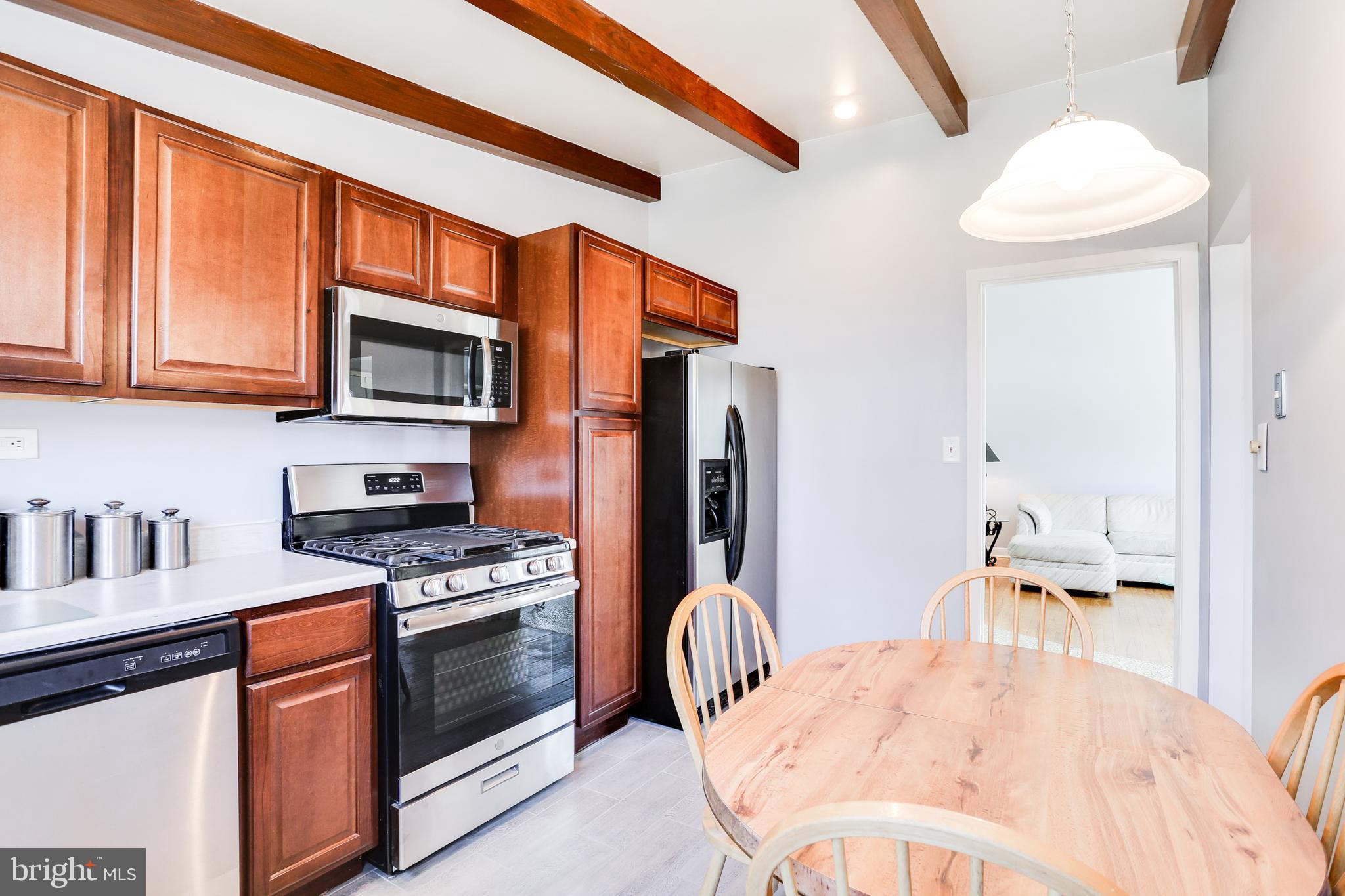 4602 Old Court Road Baltimore, MD 21208 - Photo 8 of 24 Beautifully remodeled kitchen