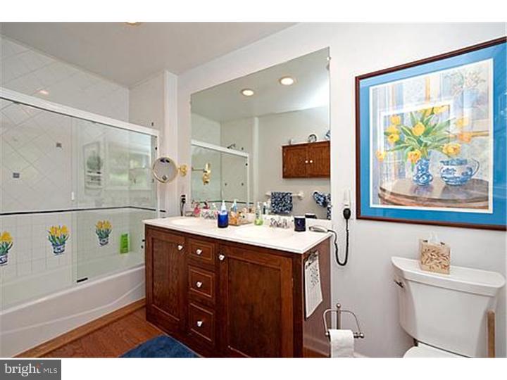 525 County Line Road Wayne, PA 19087 - Photo 14 of 24 Bathroom