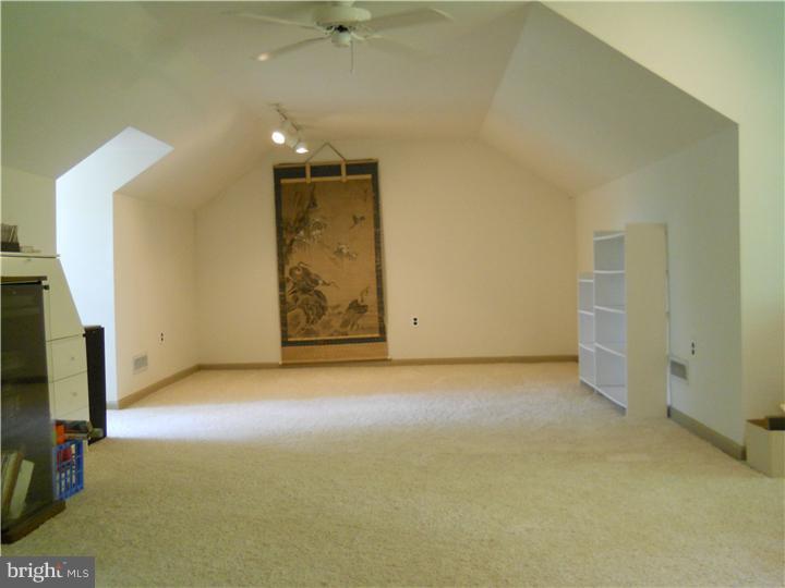 525 County Line Road Wayne, PA 19087 - Photo 15 of 24 Bedroom 4