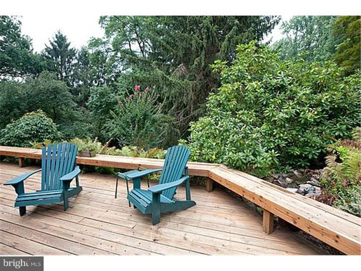 525 County Line Road Wayne, PA 19087 - Photo 21 of 24 View in Back
