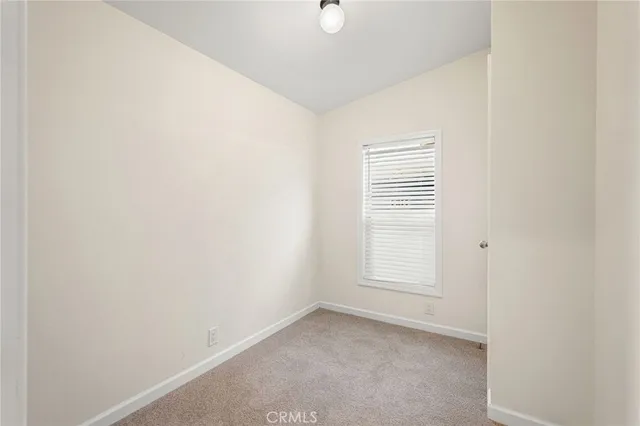 $64,950 | 525 Palm Avenue, Unit 30, Beaumont, CA 92223