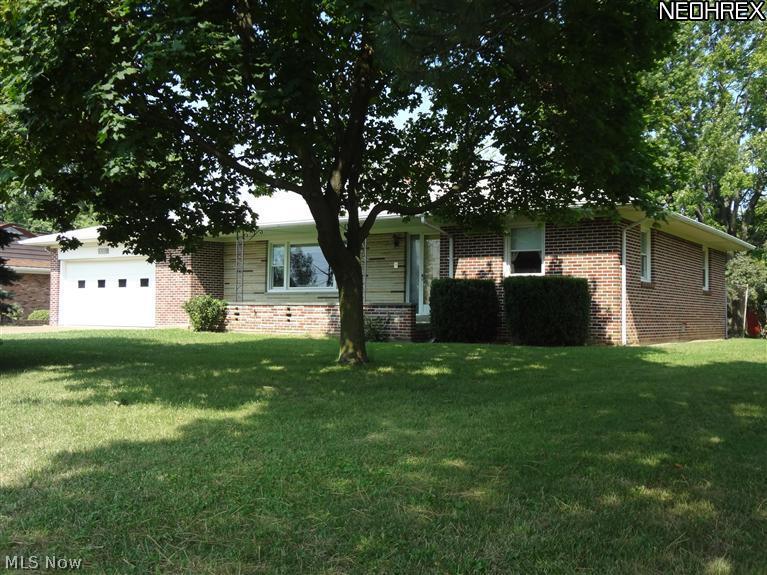 1409 East Strub Road Sandusky, OH 44870 - Photo 2 of 11 Large almost full basement with workshop.