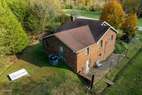 $375,000 | 6935 Kyles Ford Road, Kyles Ford, TN 37765