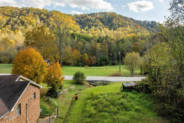 $375,000 | 6935 Kyles Ford Road, Kyles Ford, TN 37765