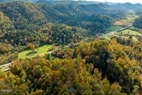 $375,000 | 6935 Kyles Ford Road, Kyles Ford, TN 37765