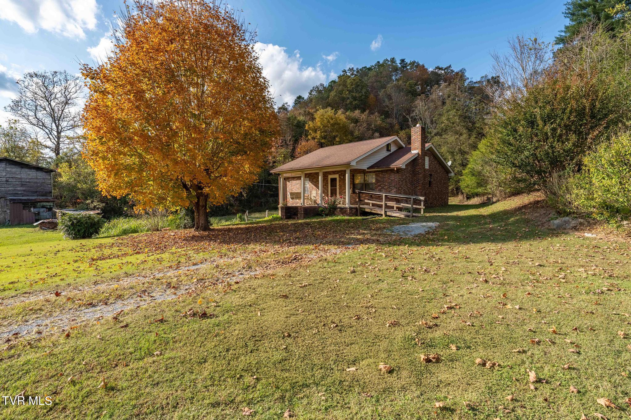 6935 Kyles Ford Road Kyles Ford, TN 37765 - Photo 22 of 72 6935 Kyles Ford Rd (29 of 72)