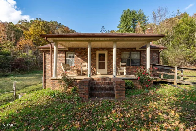 $377,000 | 6935 Kyles Ford Road, Kyles Ford, TN 37765