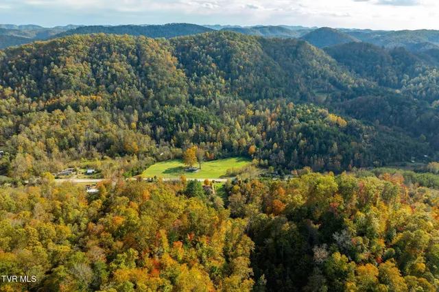 $377,000 | 6935 Kyles Ford Road, Kyles Ford, TN 37765