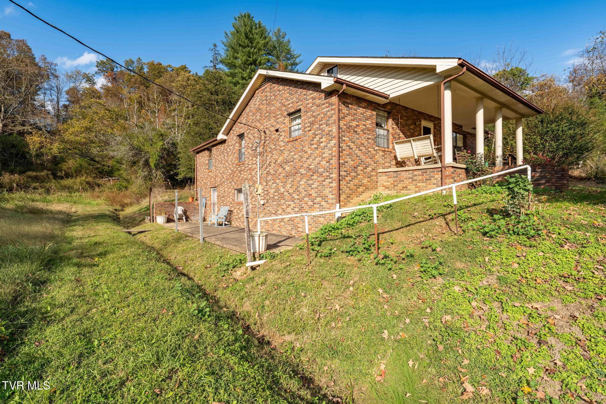 6935 Kyles Ford Road Kyles Ford, TN 37765 - Photo 38 of 72 6935 Kyles Ford Rd (43 of 72)