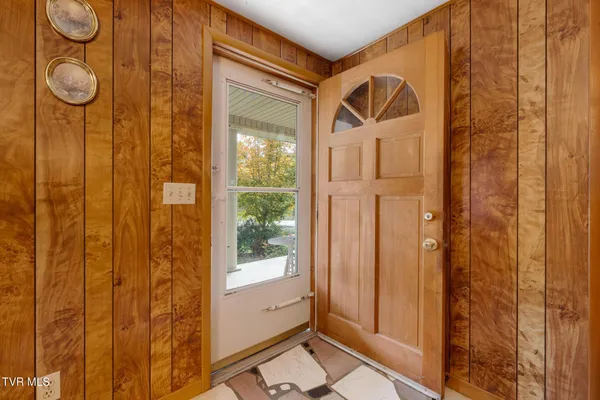 $375,000 | 6935 Kyles Ford Road, Kyles Ford, TN 37765