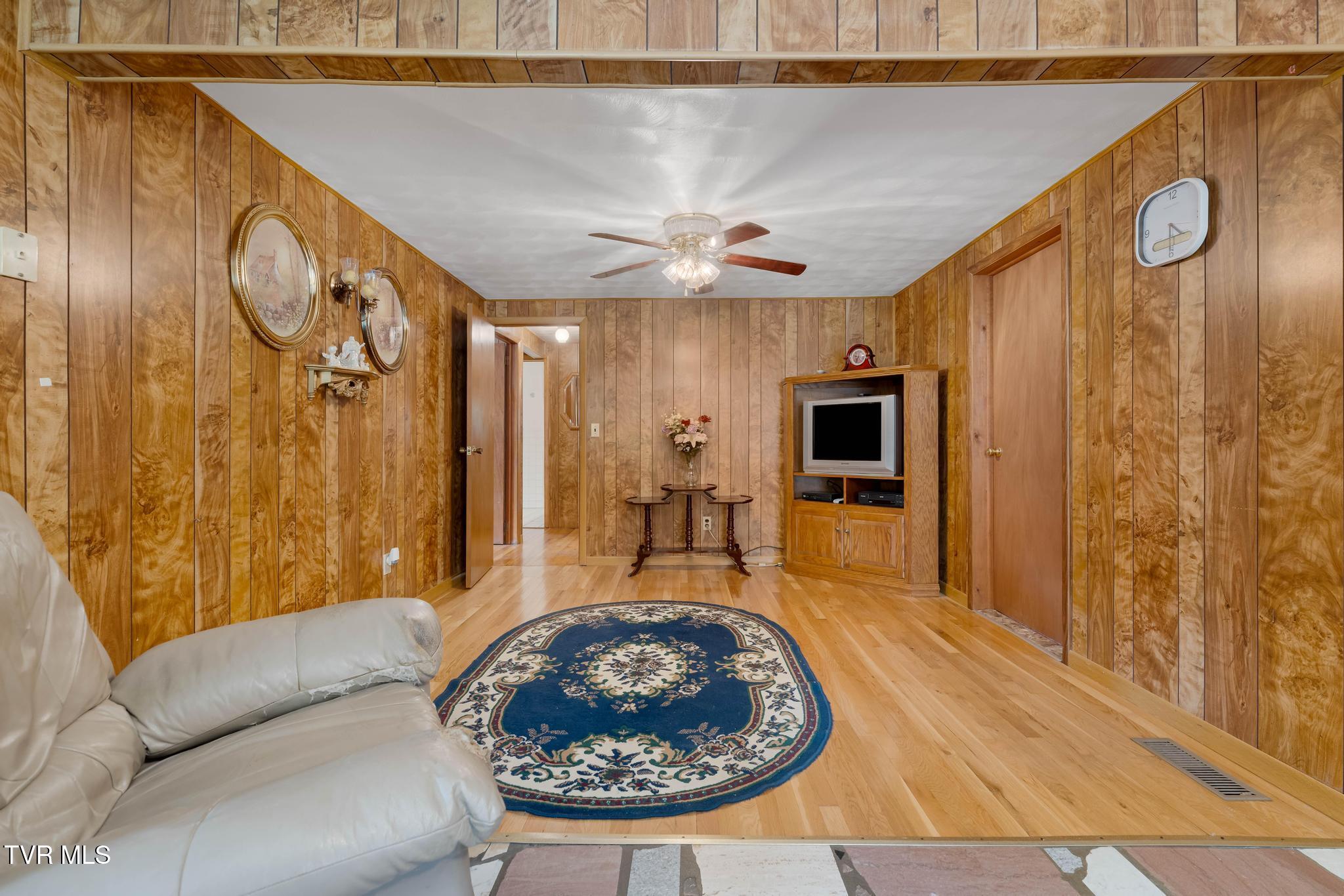 6935 Kyles Ford Road Kyles Ford, TN 37765 - Photo 44 of 72 6935 Kyles Ford Rd (49 of 72)