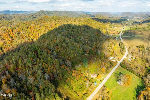 $377,000 | 6935 Kyles Ford Road, Kyles Ford, TN 37765