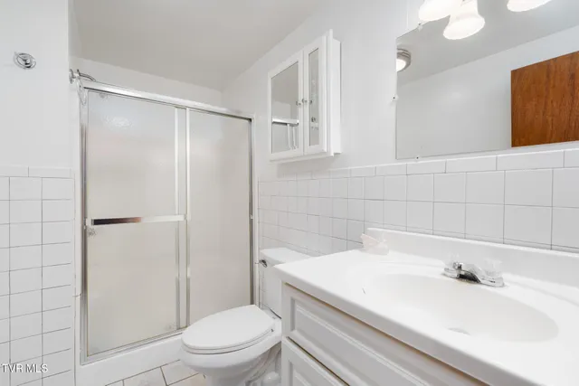 $377,000 | 6935 Kyles Ford Road, Kyles Ford, TN 37765