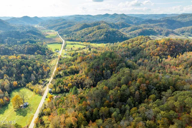 $377,000 | 6935 Kyles Ford Road, Kyles Ford, TN 37765