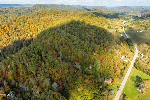 $375,000 | 6935 Kyles Ford Road, Kyles Ford, TN 37765