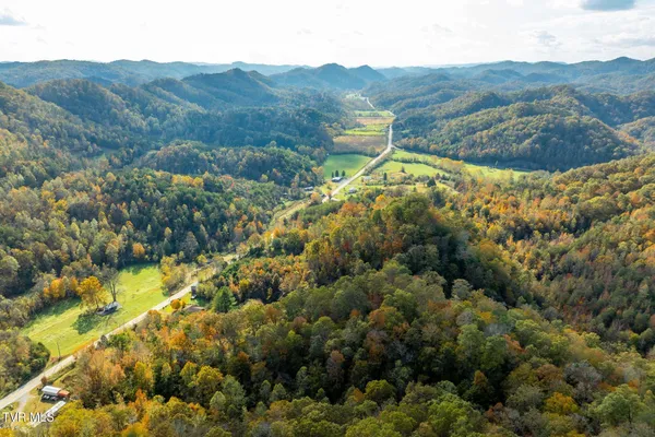 $375,000 | 6935 Kyles Ford Road, Kyles Ford, TN 37765