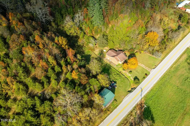 $377,000 | 6935 Kyles Ford Road, Kyles Ford, TN 37765