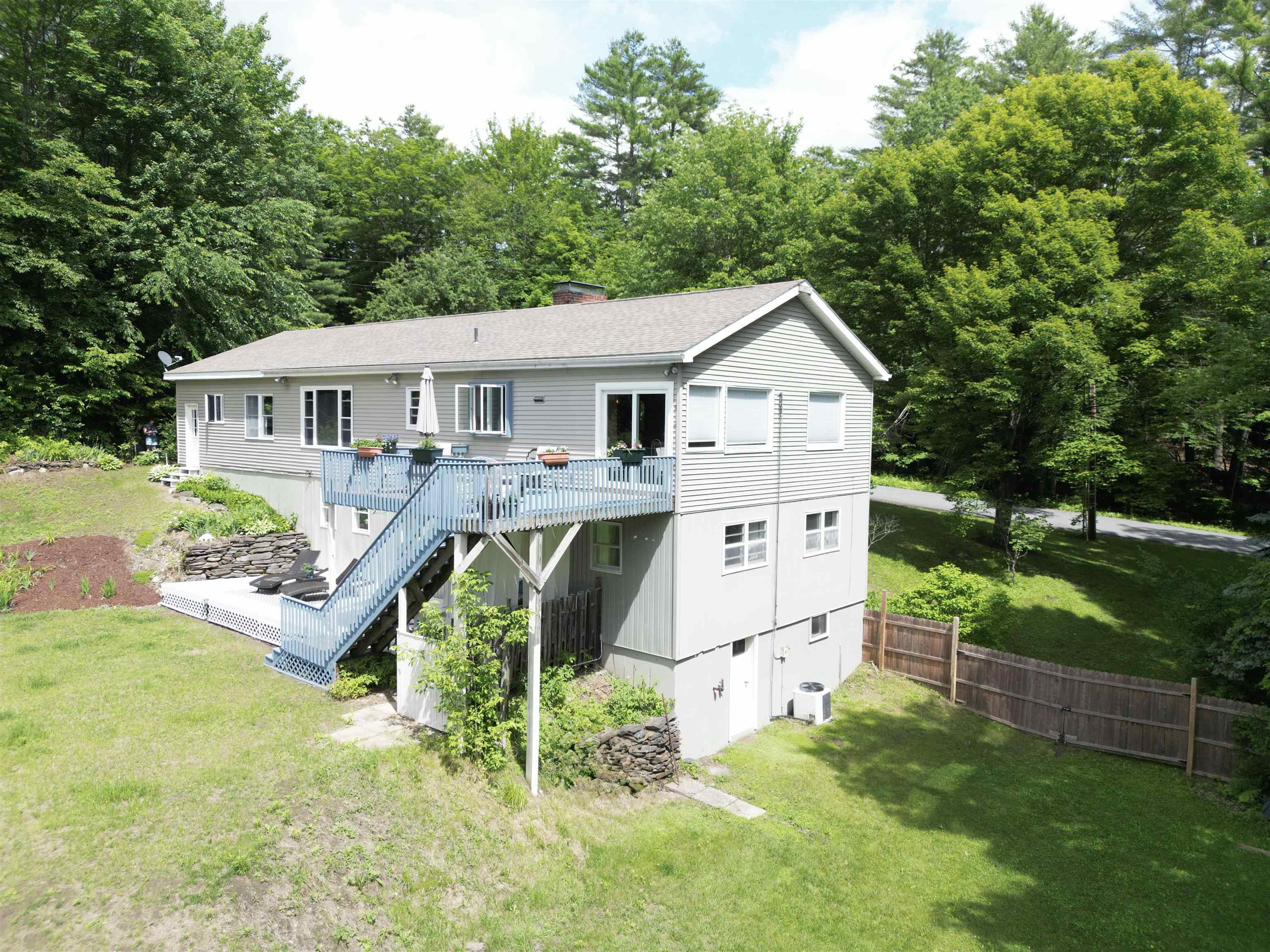 261 Rocky Ridge Road St. Johnsbury, VT 05819 - Photo 32 of 37