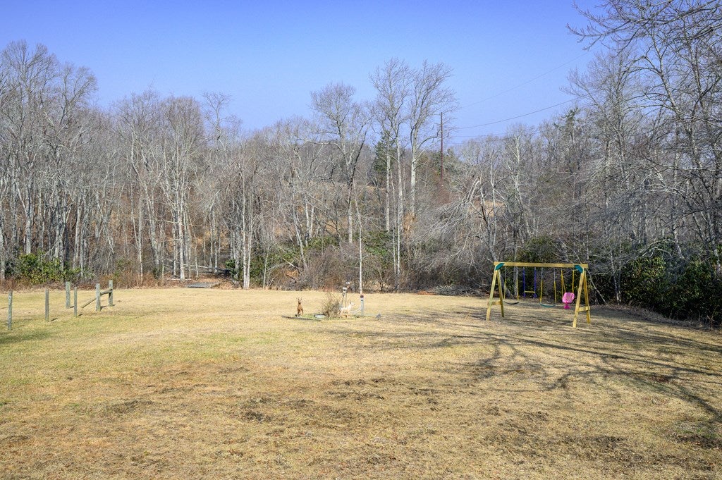 1017 Turner Spur Road Fancy Gap, VA 24328 - Photo 15 of 69 Gallery Image 15