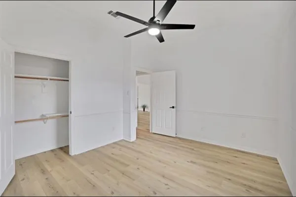 $2,800 | 4604 Preston Bend Drive, Arlington, TX 76016