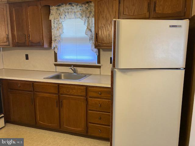 105 Bestfield Road Wilmington, DE 19804 - Photo 7 of 23 kitchen