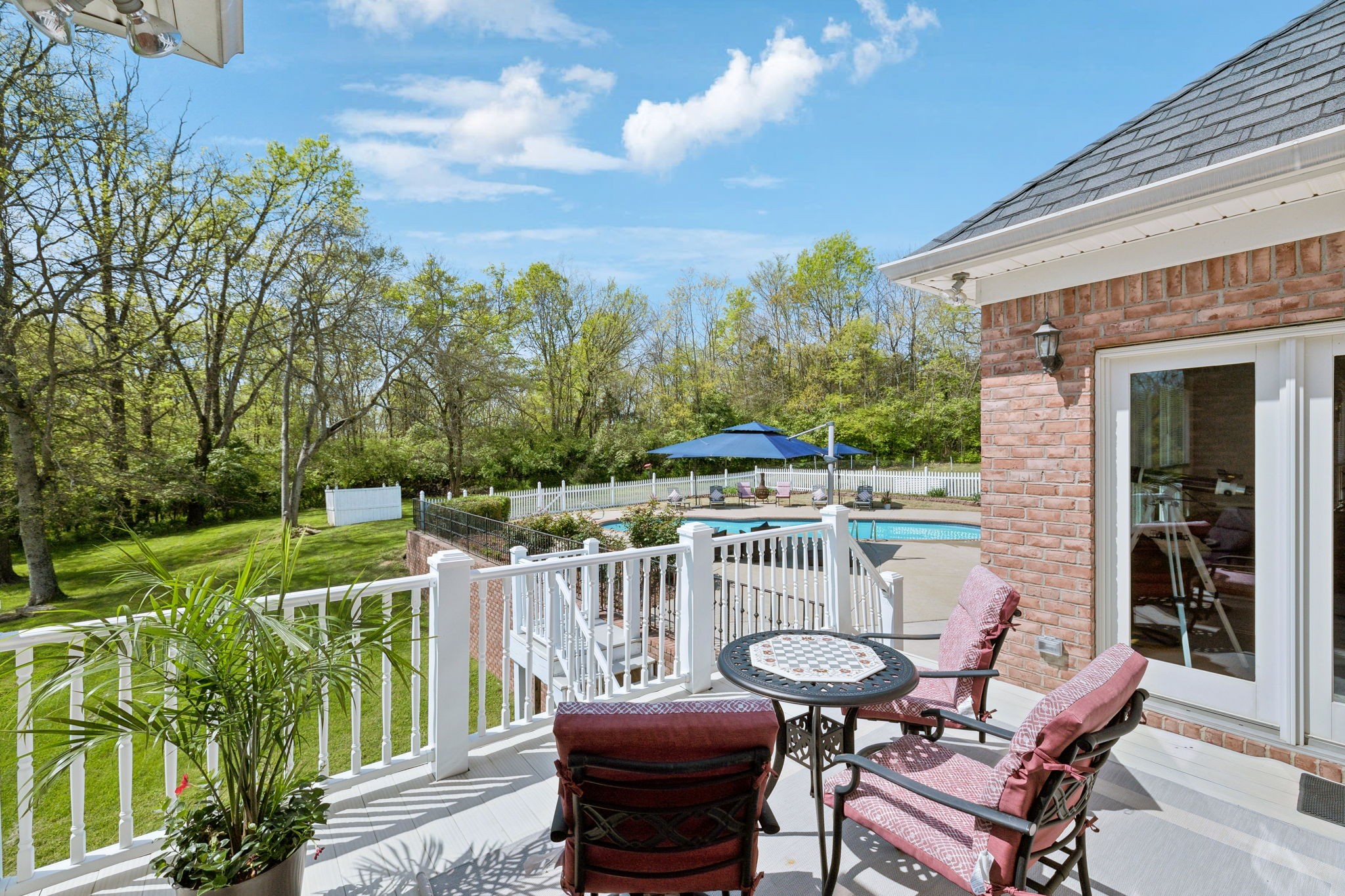 1546 Hudson Road Madison, TN 37115 - Photo 17 of 77 a view of a chairs and table in the patio