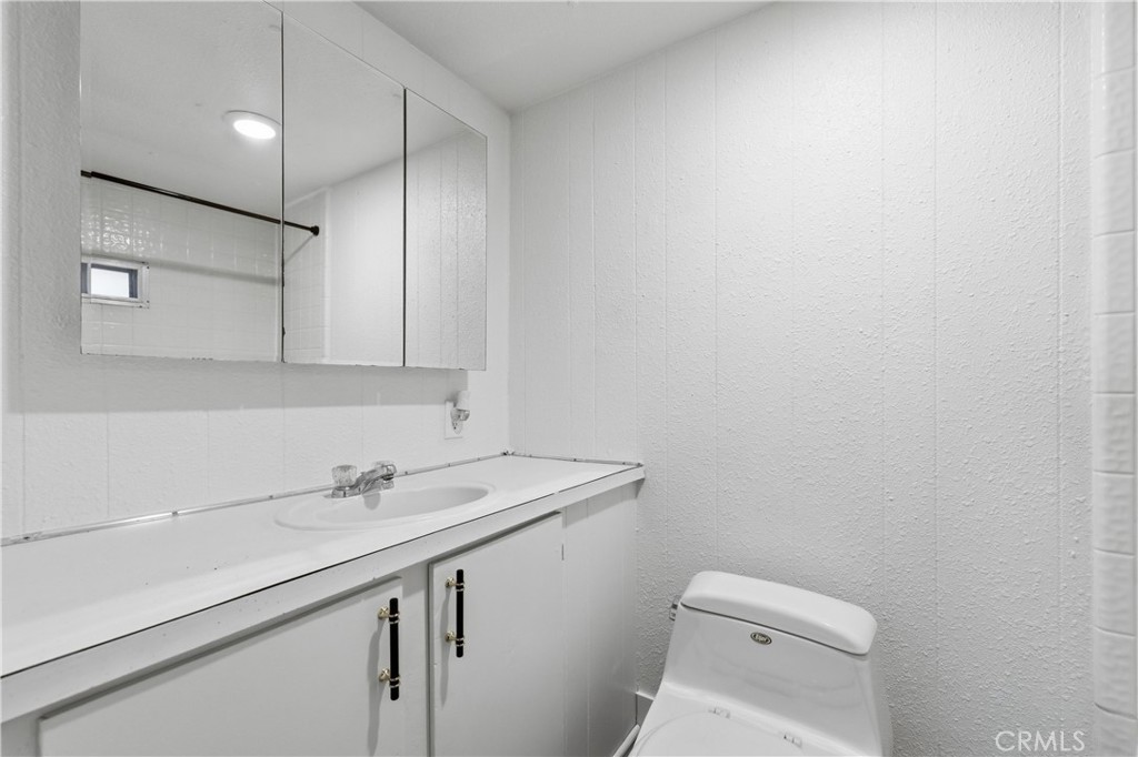 5000 Pierce Road, Unit 5 Bakersfield, CA 93308 - Photo 19 of 25