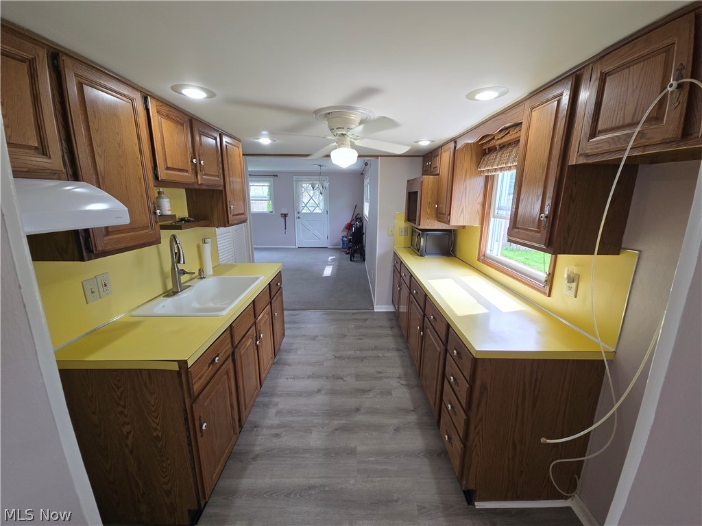 3054 Sterling Road Lorain, OH 44052 - Photo 8 of 46