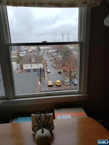 $750,000 | 14 Berton Place, Belleville, NJ 07109