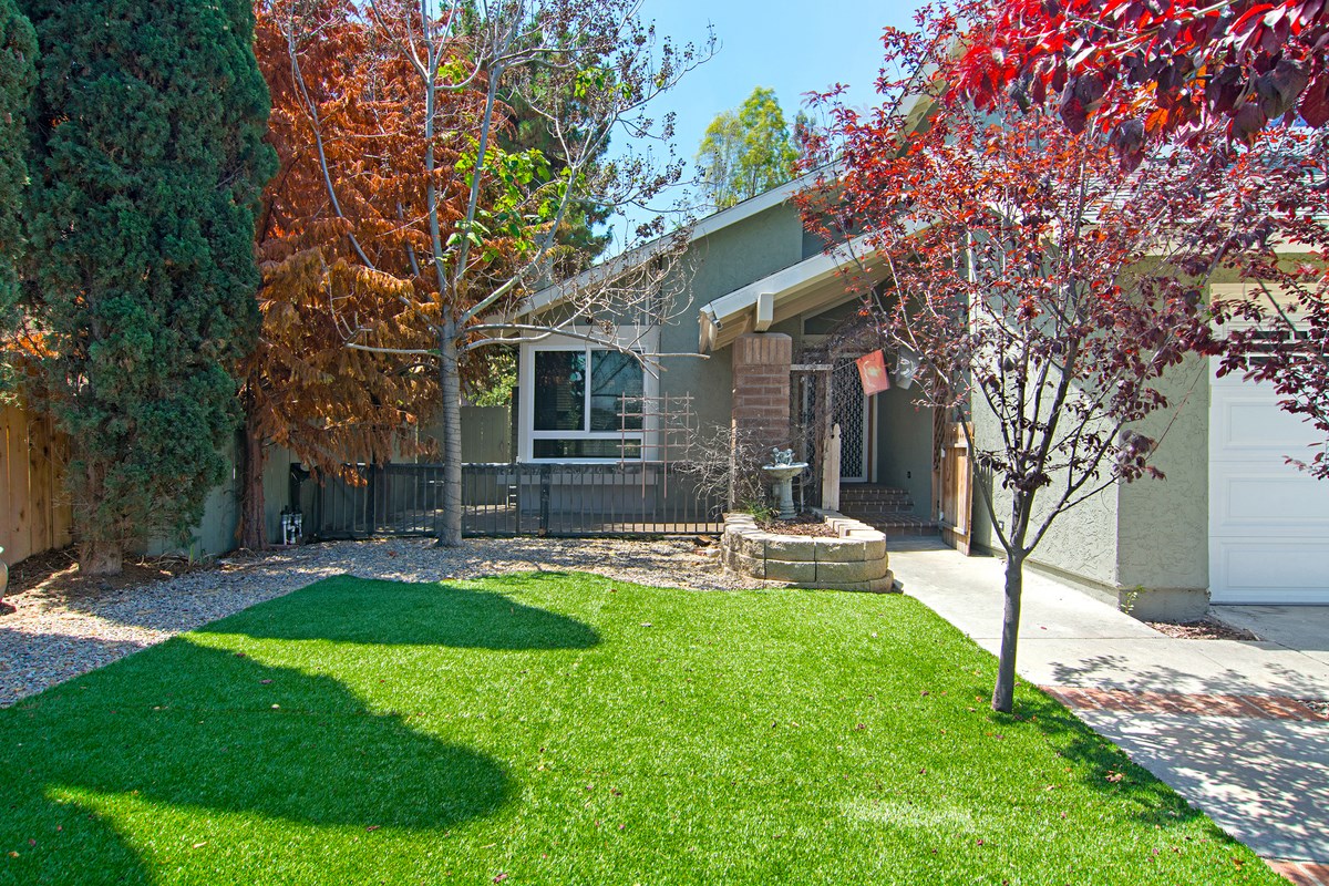 3541 Sea Ridge Road Oceanside, CA 92054 - Photo 2 of 25