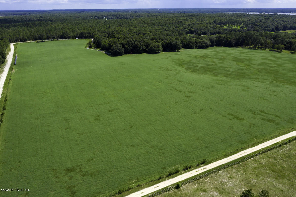 6052 Co Road Keystone Heights, FL 32656 - Photo 2 of 6 2