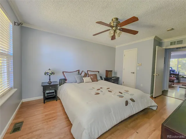 $529,900 | 4931 South Danube Street, Aurora, CO 80015