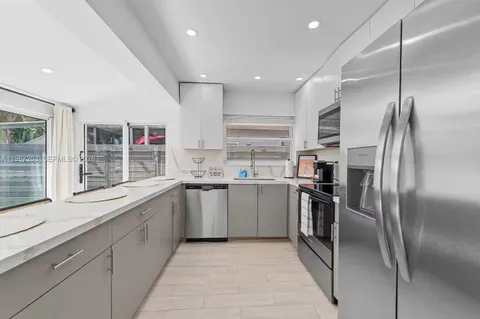 $1,250,000 | 1469 Northwest 10th Street, Dania Beach, FL 33004