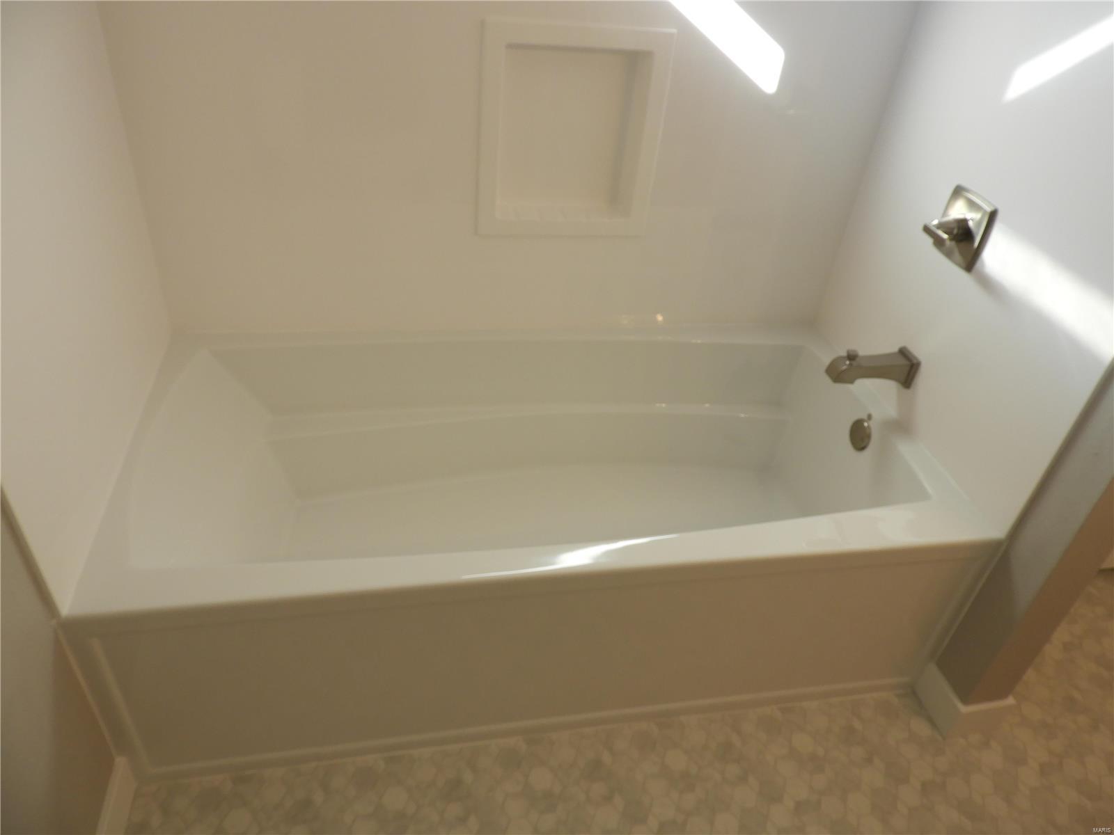 310 Kaleb Court Waterloo, IL 62298 - Photo 23 of 59 Gallery Image 23