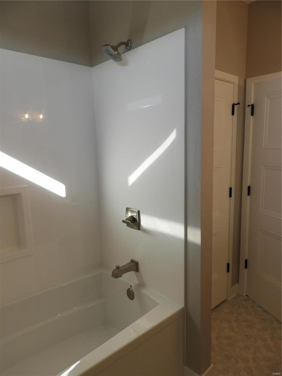 310 Kaleb Court Waterloo, IL 62298 - Photo 25 of 59 Gallery Image 25