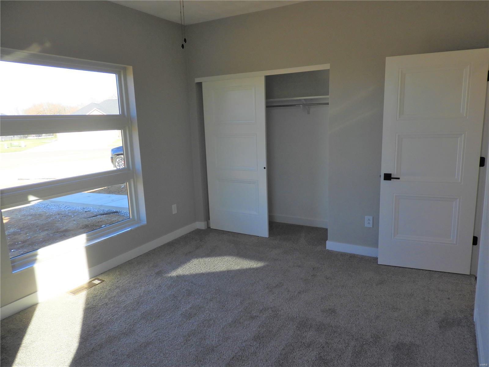 310 Kaleb Court Waterloo, IL 62298 - Photo 29 of 59 Gallery Image 29